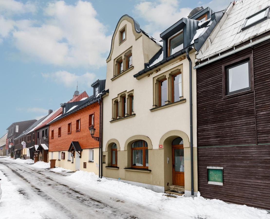 Bozi Apartmany I Boží Dar المظهر الخارجي الصورة